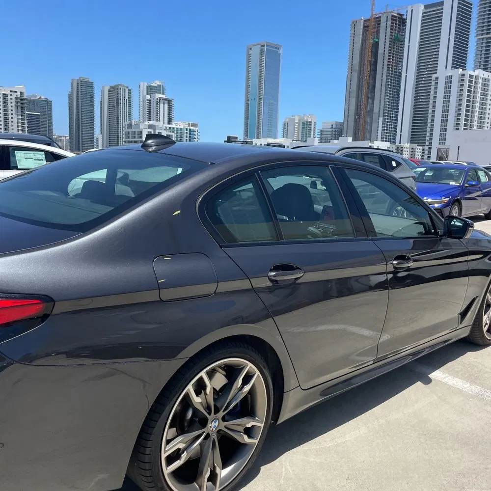 2022 BMW 5-Series M550xi