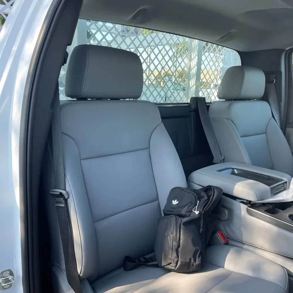 2023 Chevrolet Silverado 5500 W/T