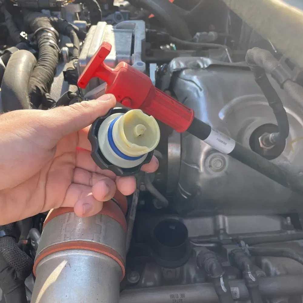 2023 Chevrolet Silverado 5500 W/T