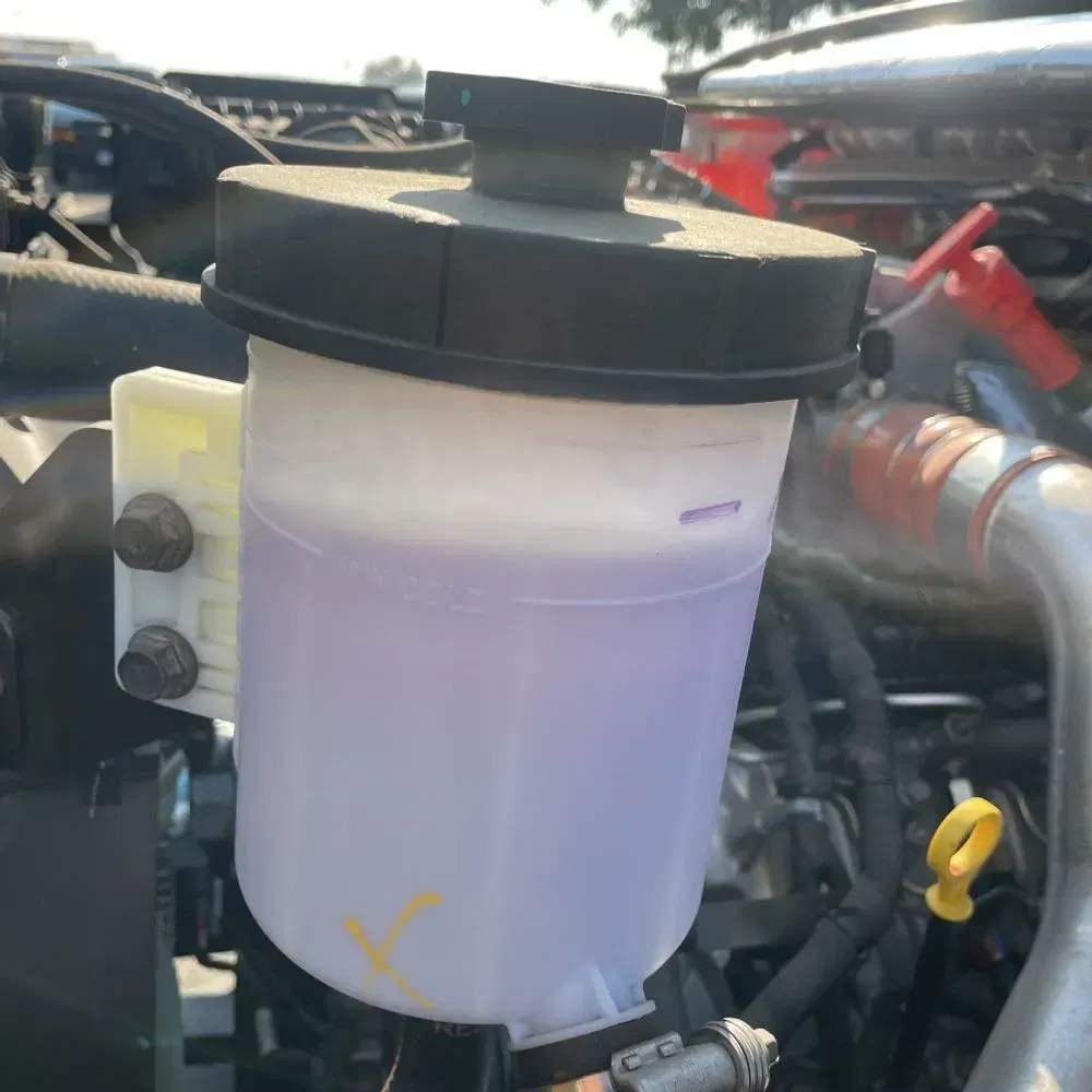 2023 Chevrolet Silverado 5500 W/T