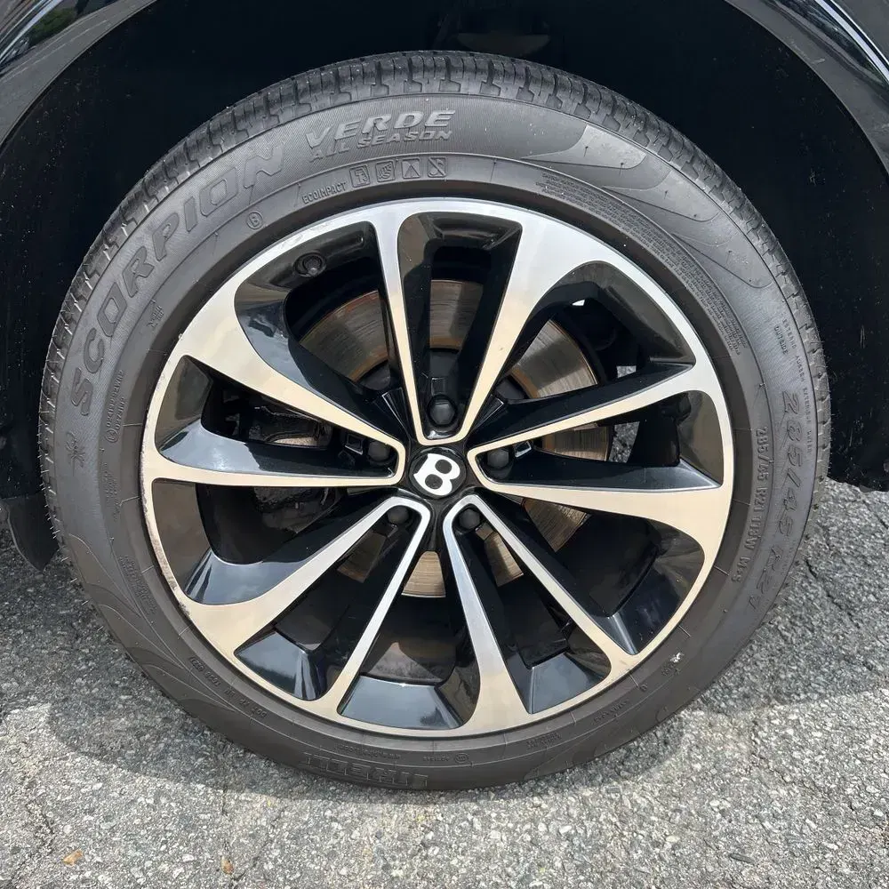 2018 Bentley Bentayga Base