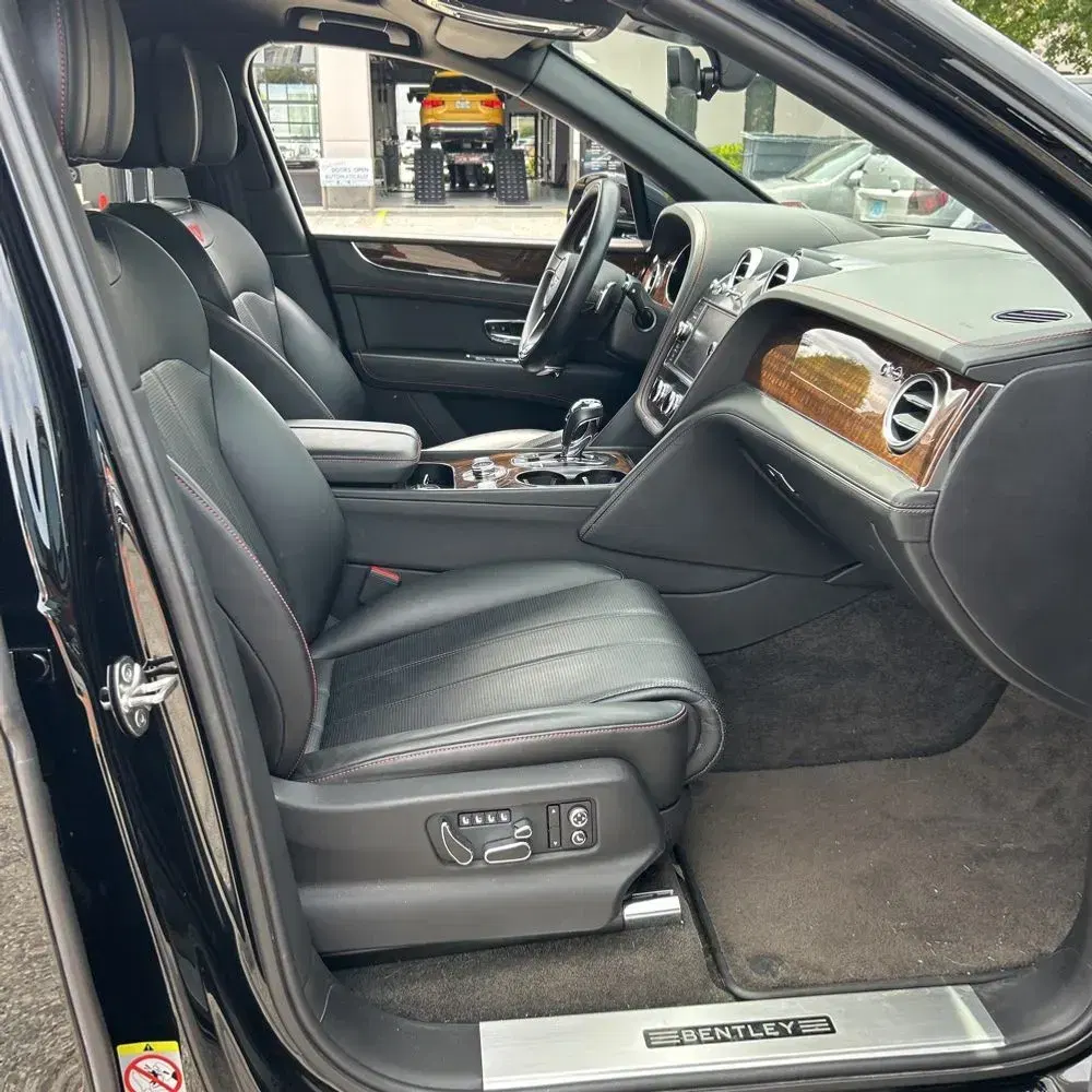 2018 Bentley Bentayga Base