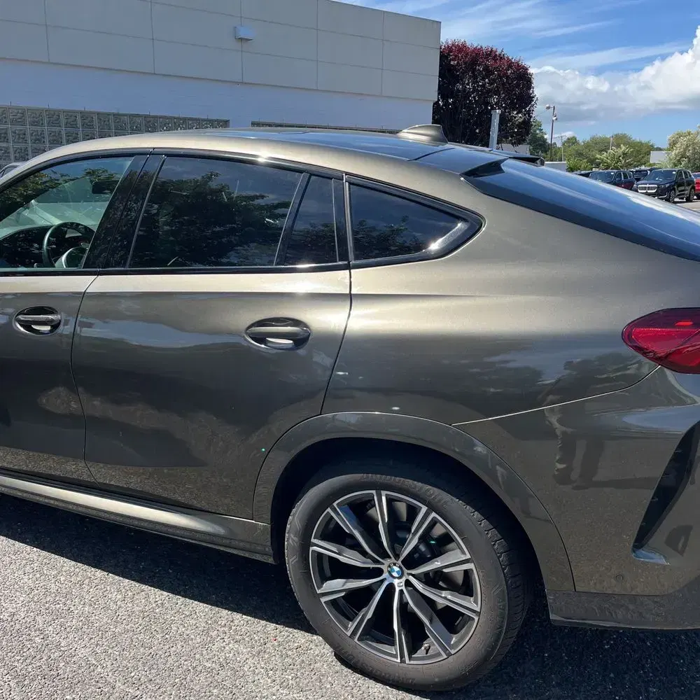 2023 BMW X6 M50i