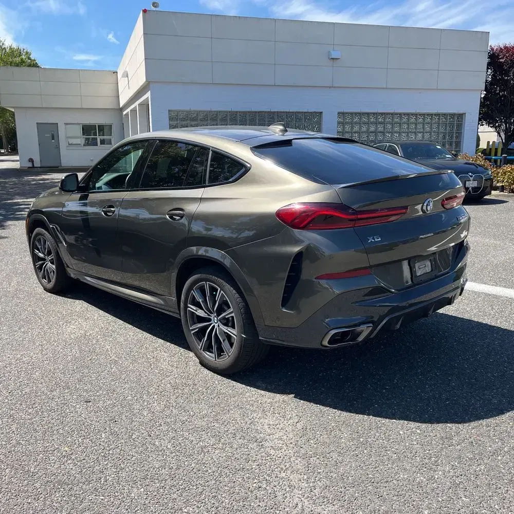 2023 BMW X6 M50i