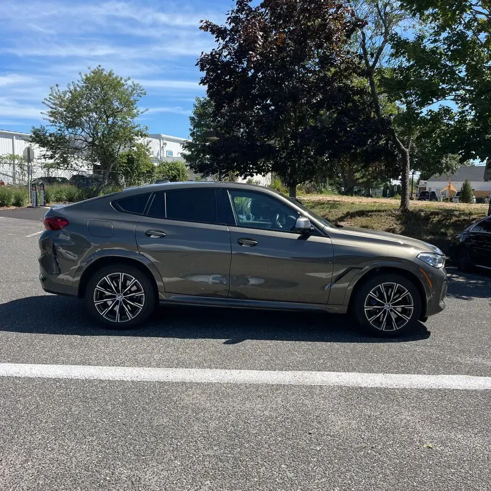 2023 BMW X6 M50i