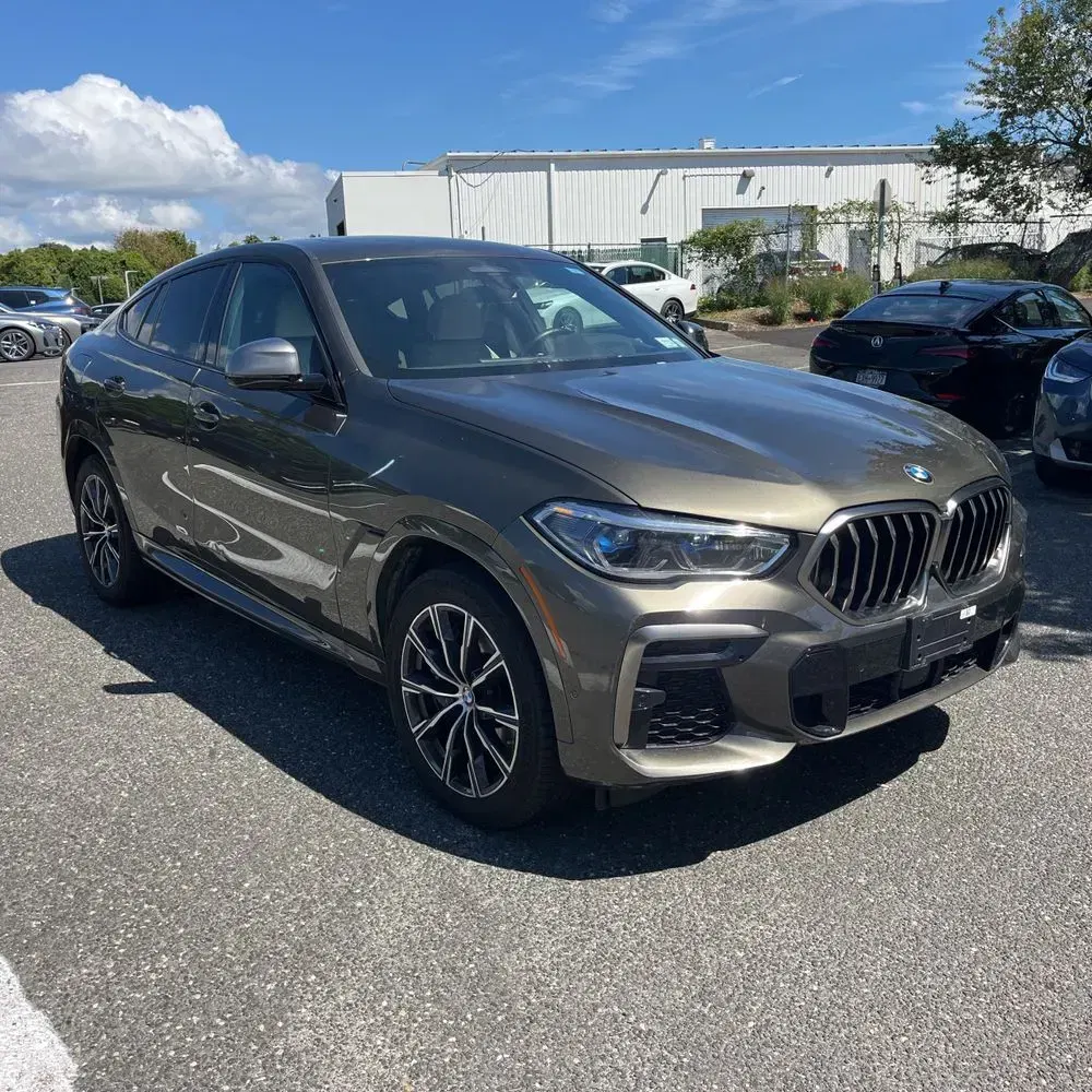 2023 BMW X6 M50i