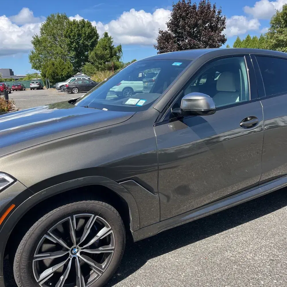 2023 BMW X6 M50i