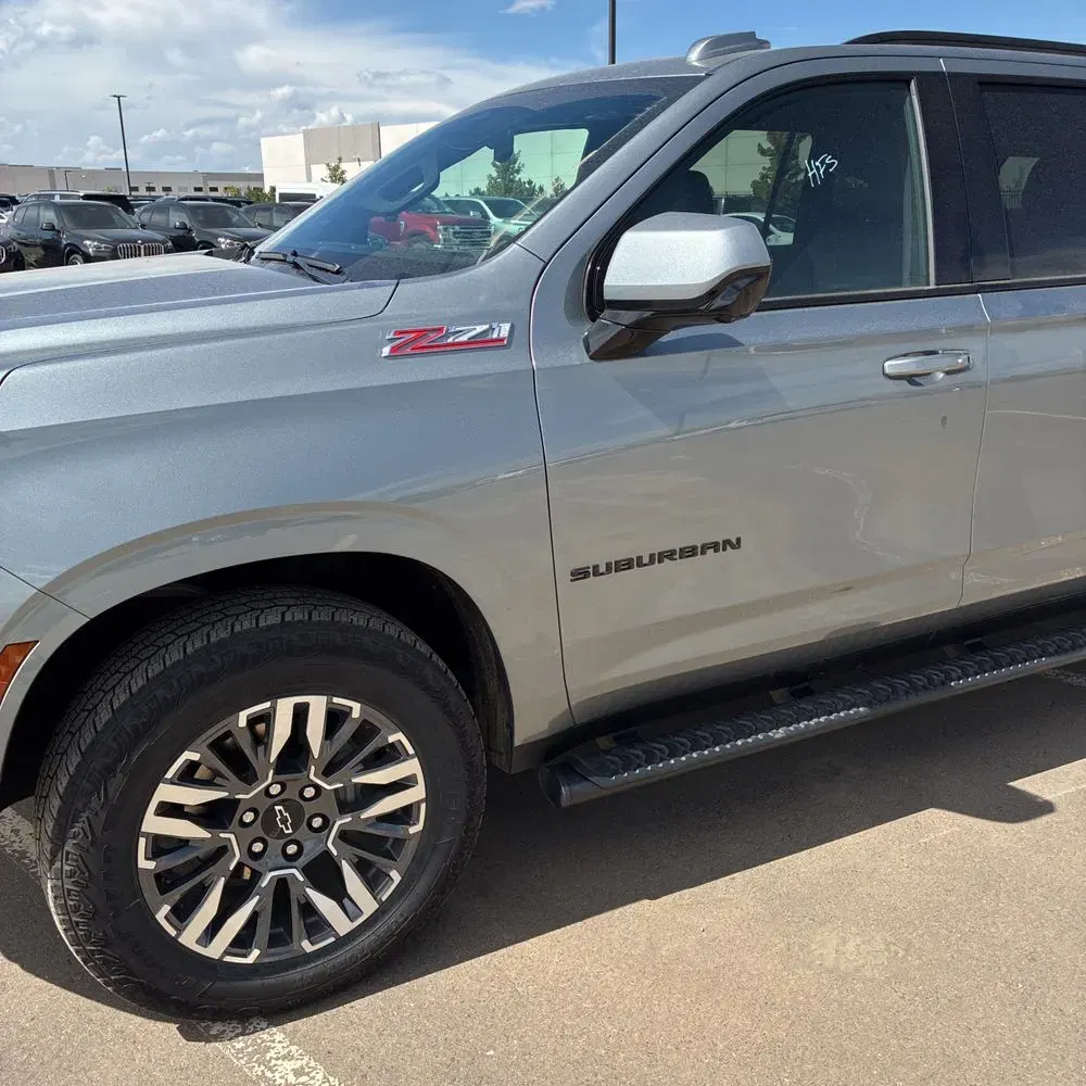 2025 Chevrolet Suburban Z71
