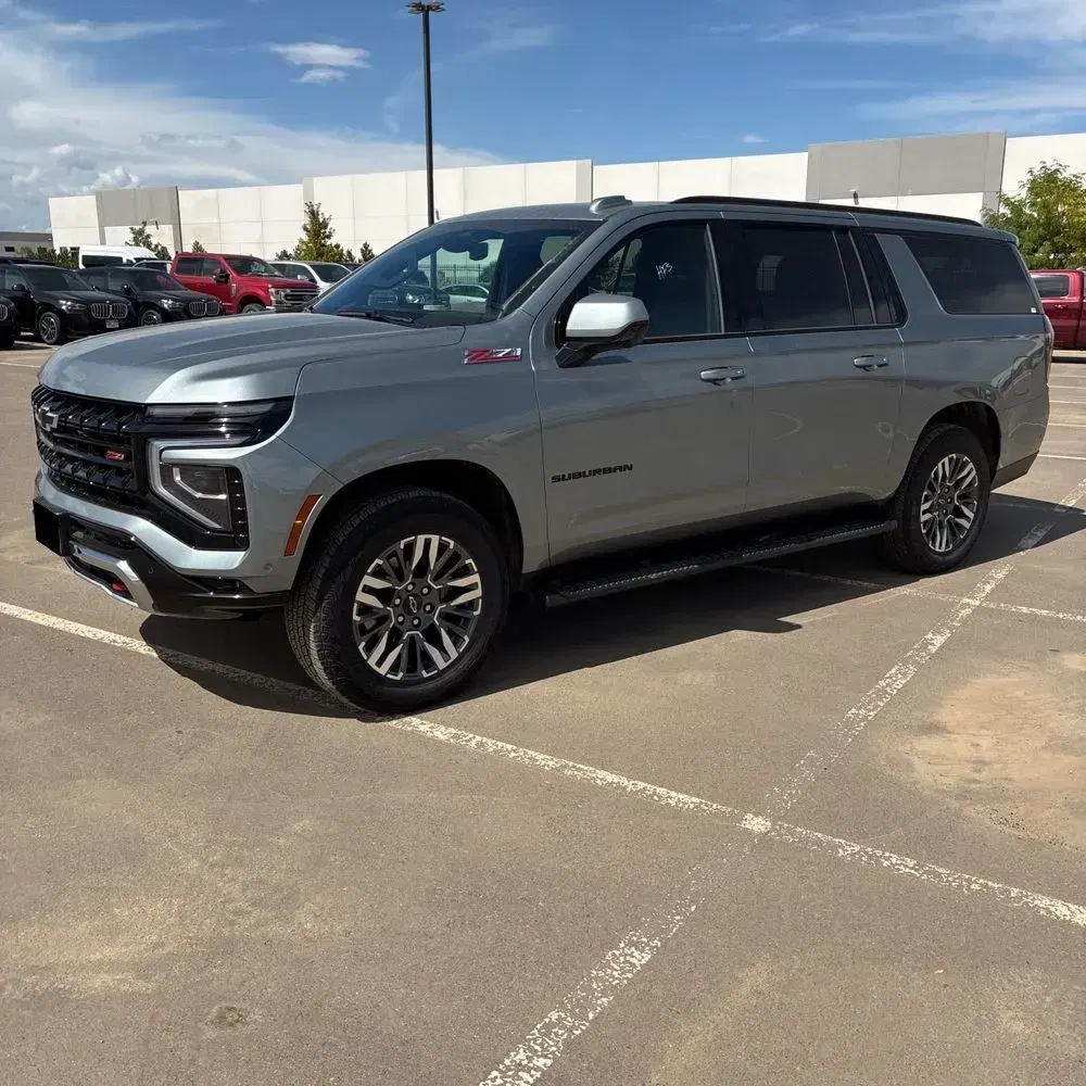 2025 Chevrolet Suburban Z71