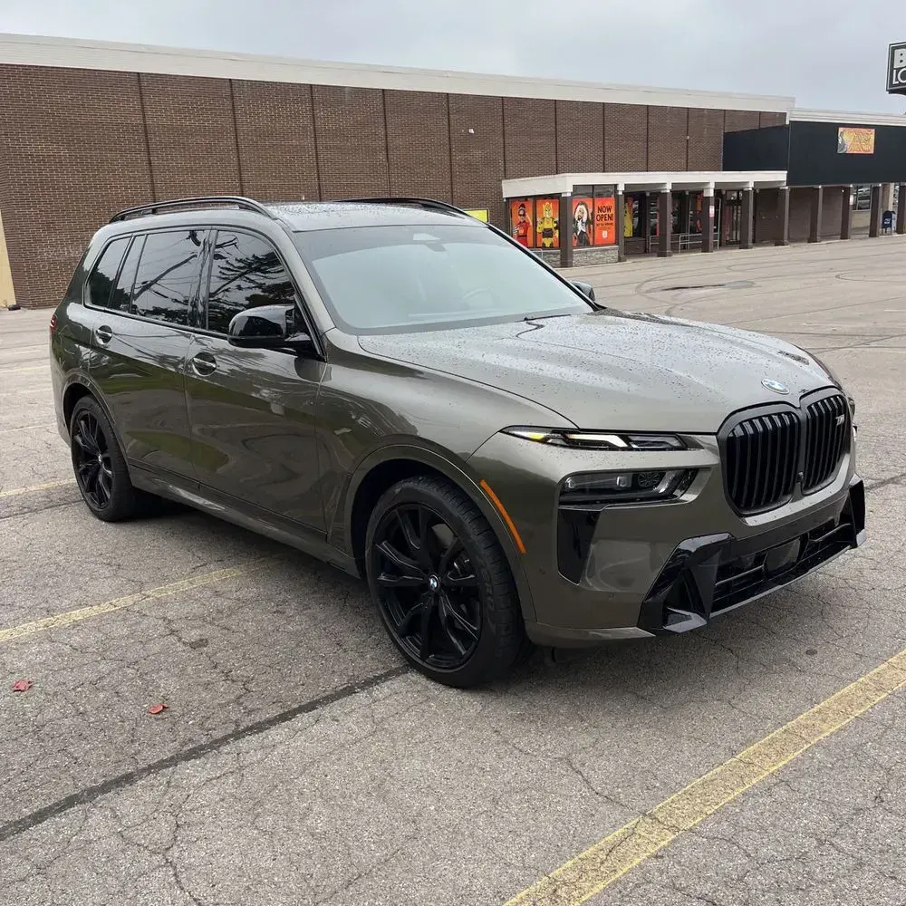 2024 BMW X7 M60i