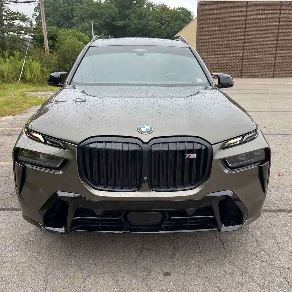 2024 BMW X7 M60i