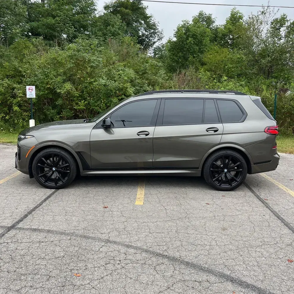 2024 BMW X7 M60i