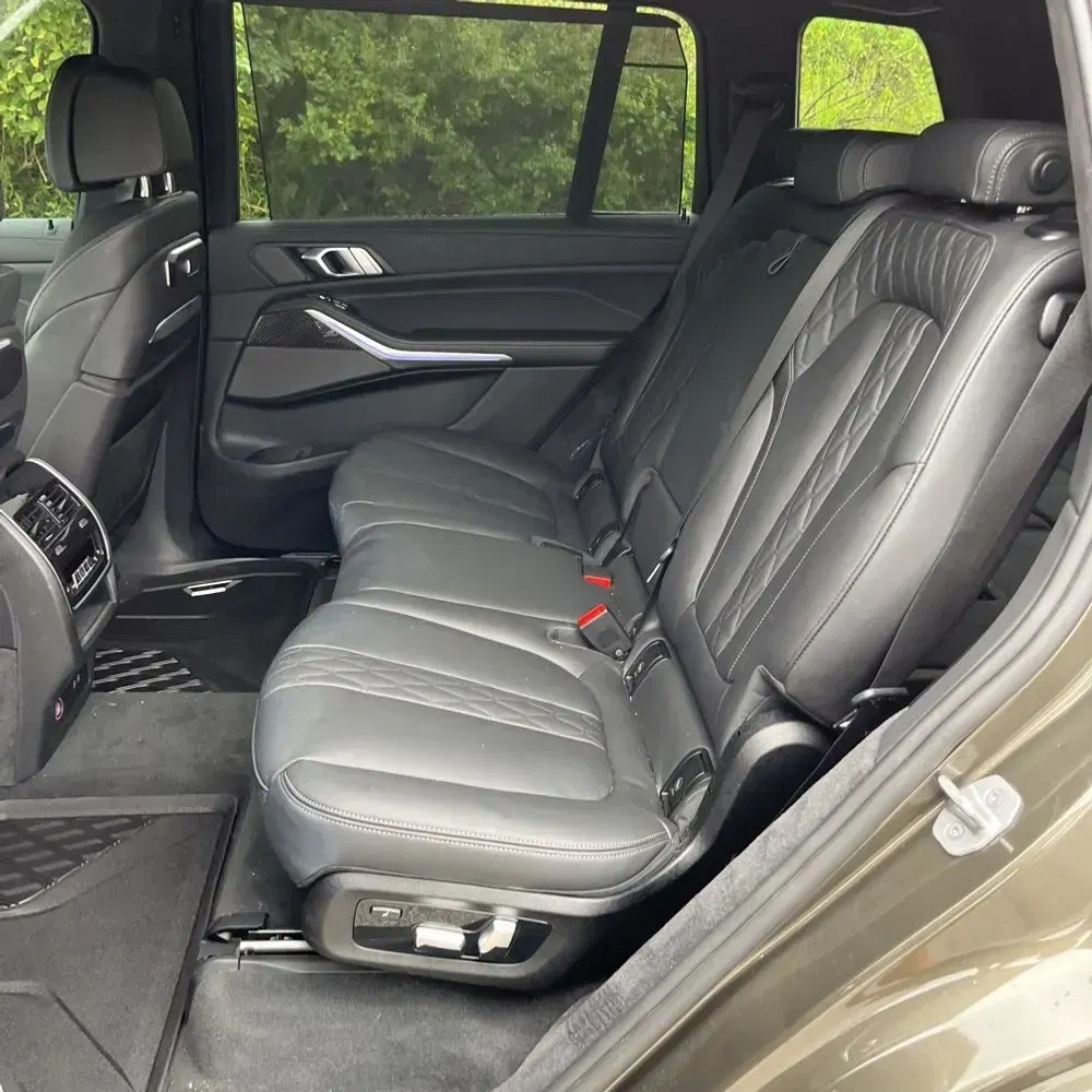 2024 BMW X7 M60i