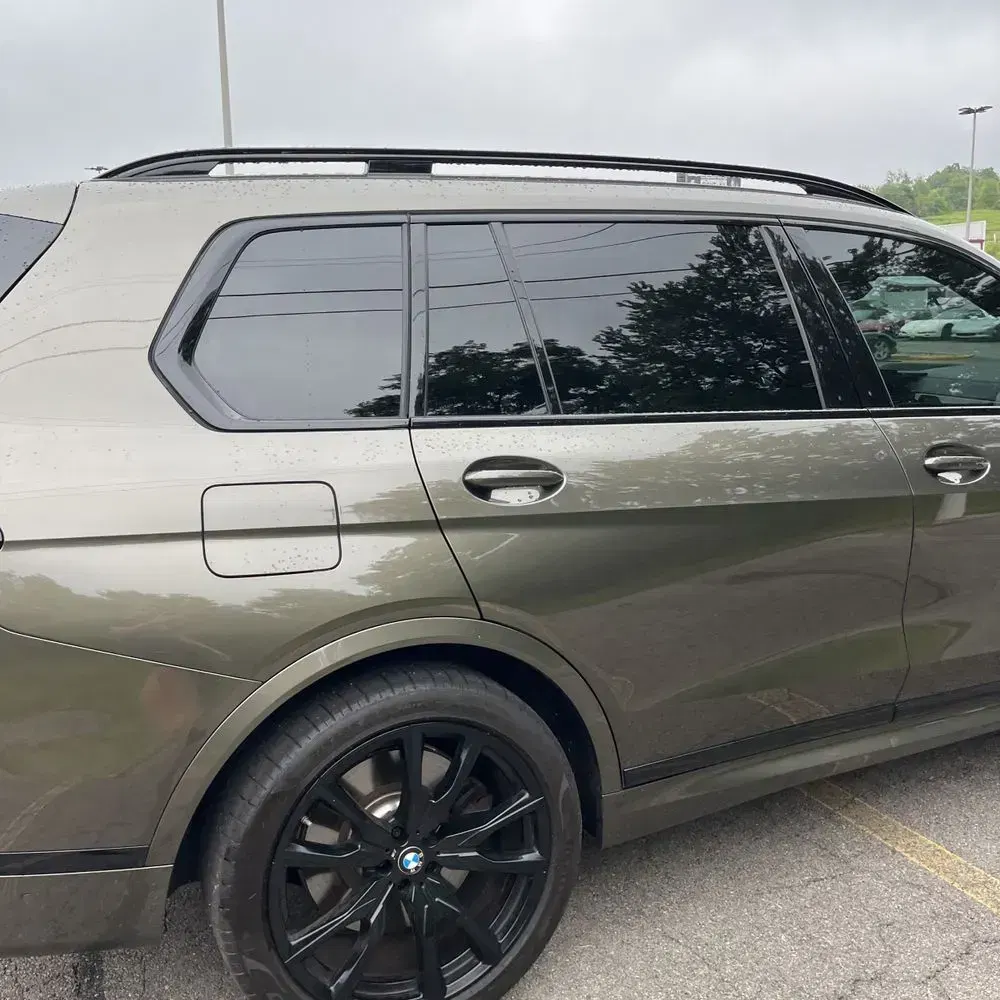 2024 BMW X7 M60i