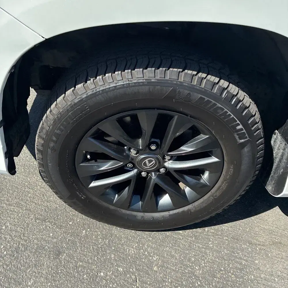 2022 Lexus GX 460 Base