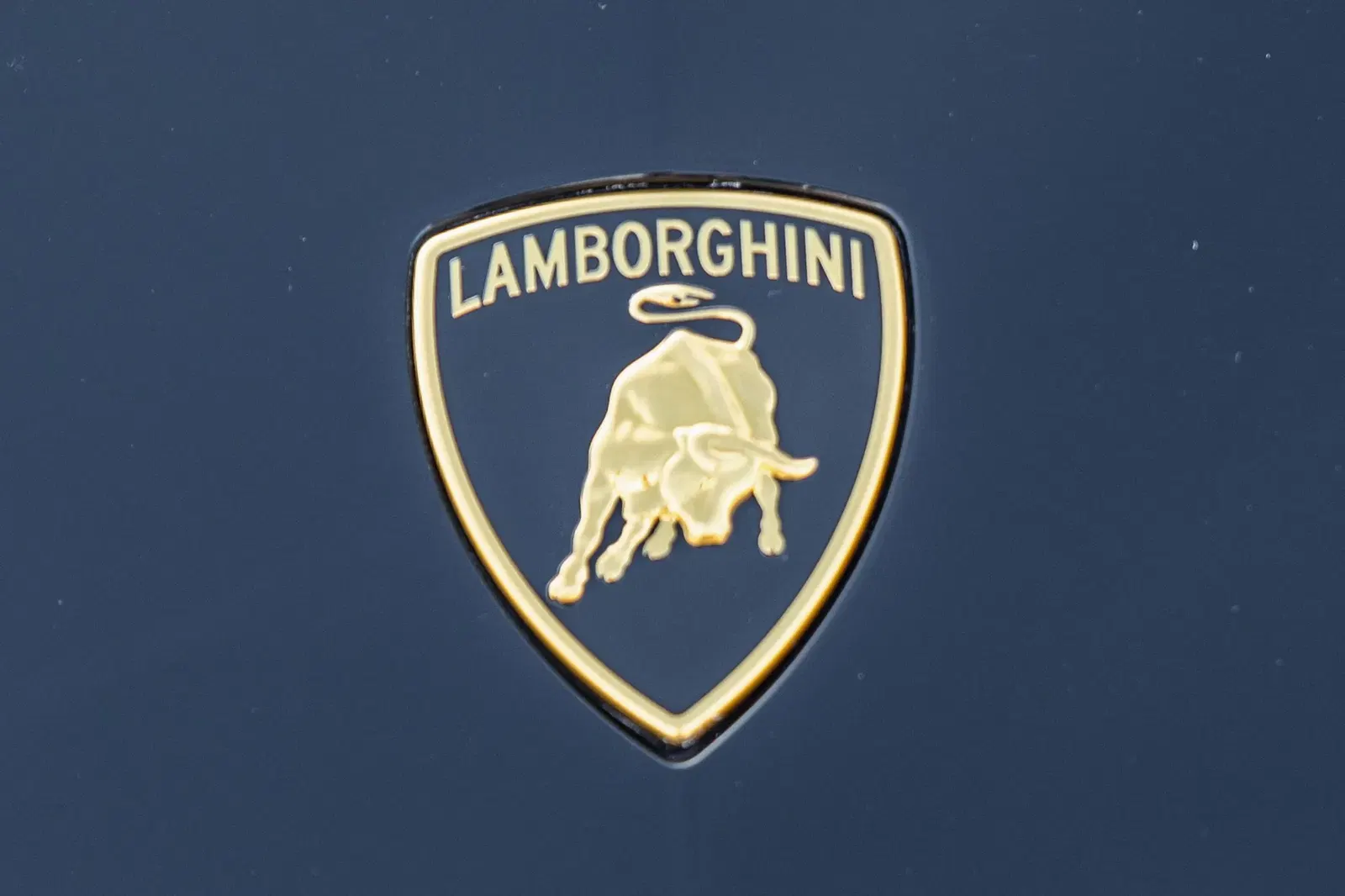 2024 Lamborghini Urus Performante