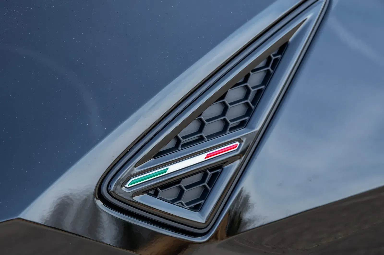 2024 Lamborghini Urus Performante
