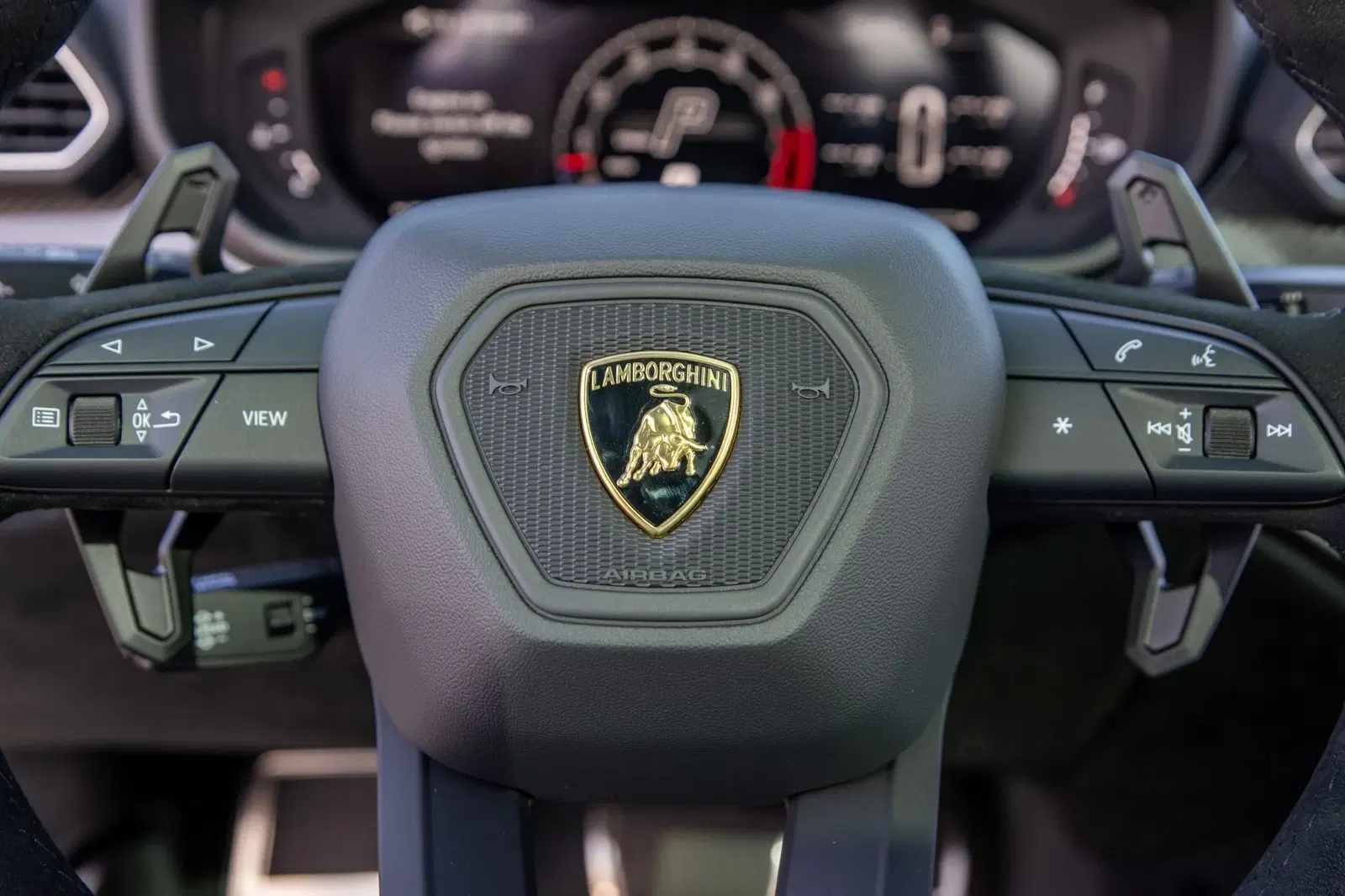 2024 Lamborghini Urus Performante