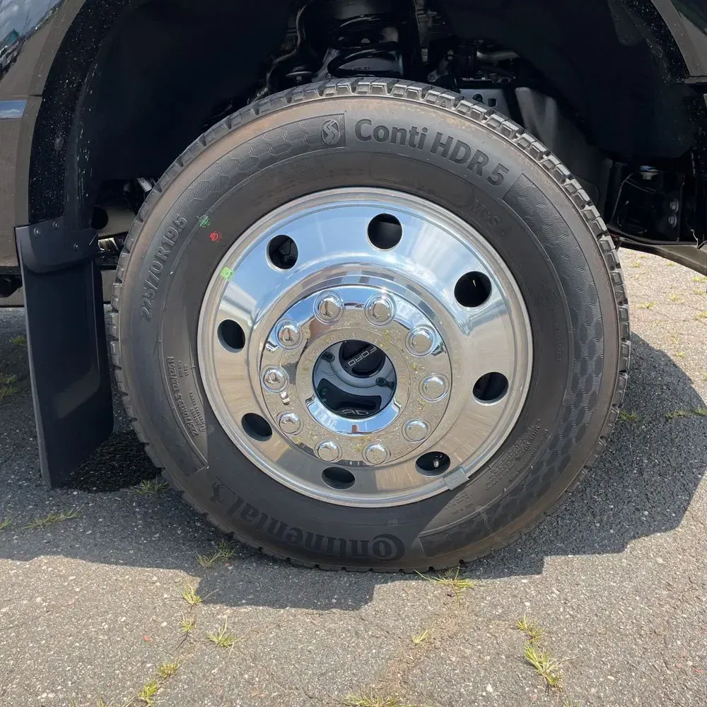 2025 Ford F-450 Super Duty Platinum