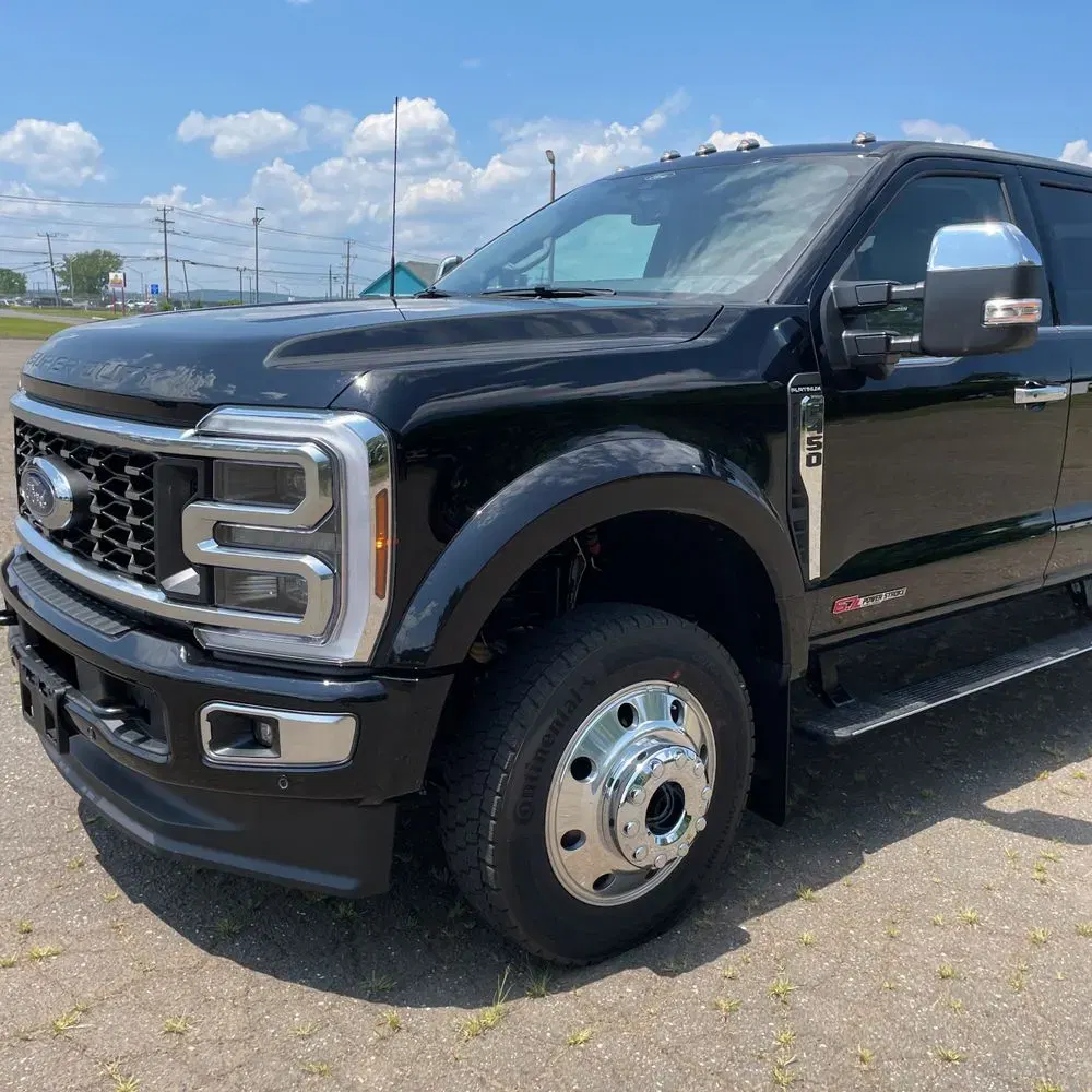2025 Ford F-450 Super Duty Platinum