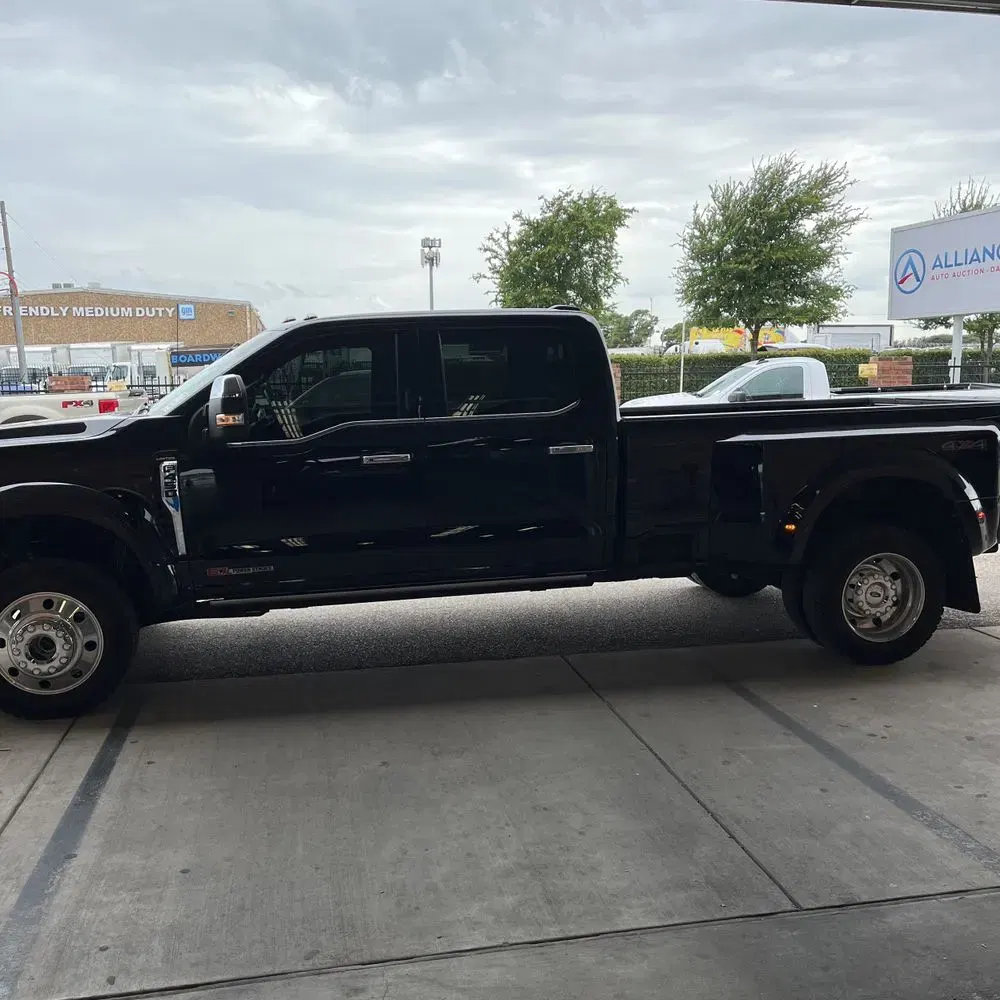 2024 Ford F-450 Super Duty Limited