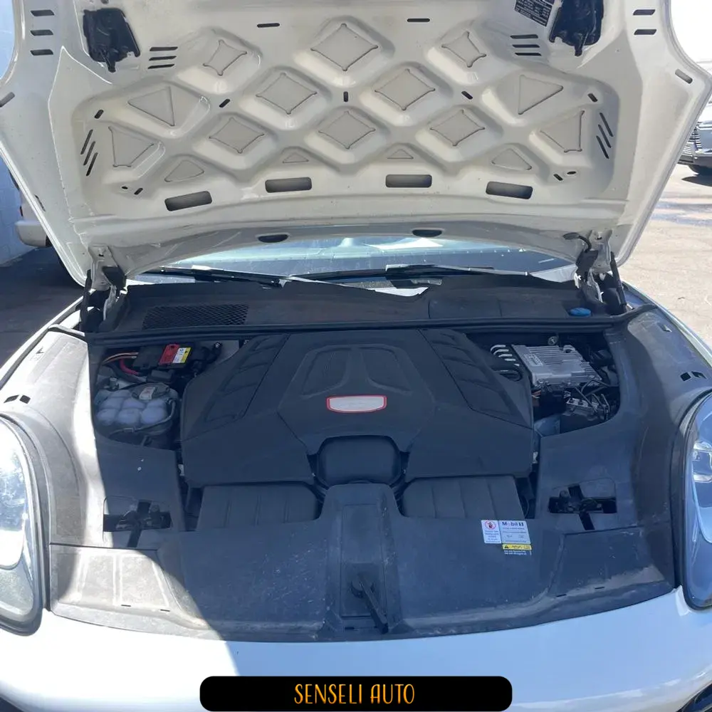 2022 Porsche Cayenne Turbo