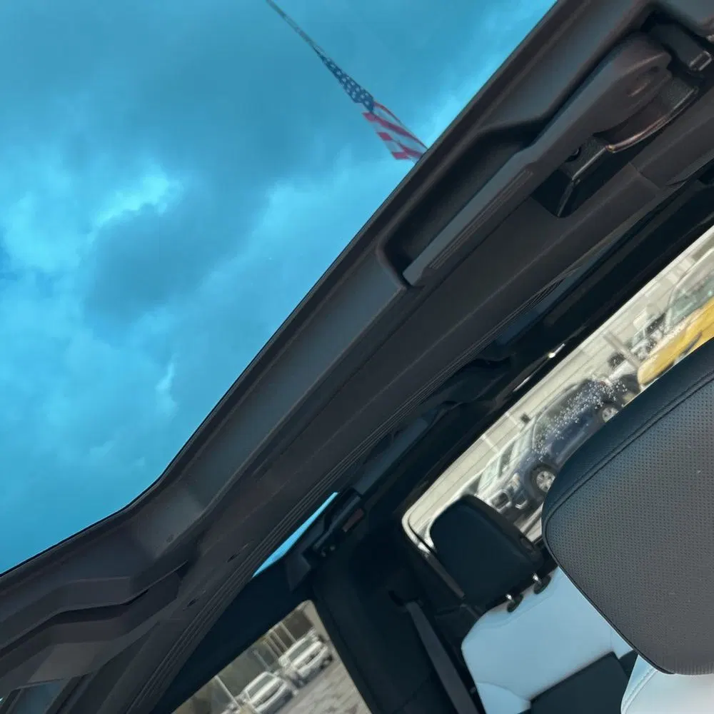 2023 GMC Hummer EV SUT Edition 1