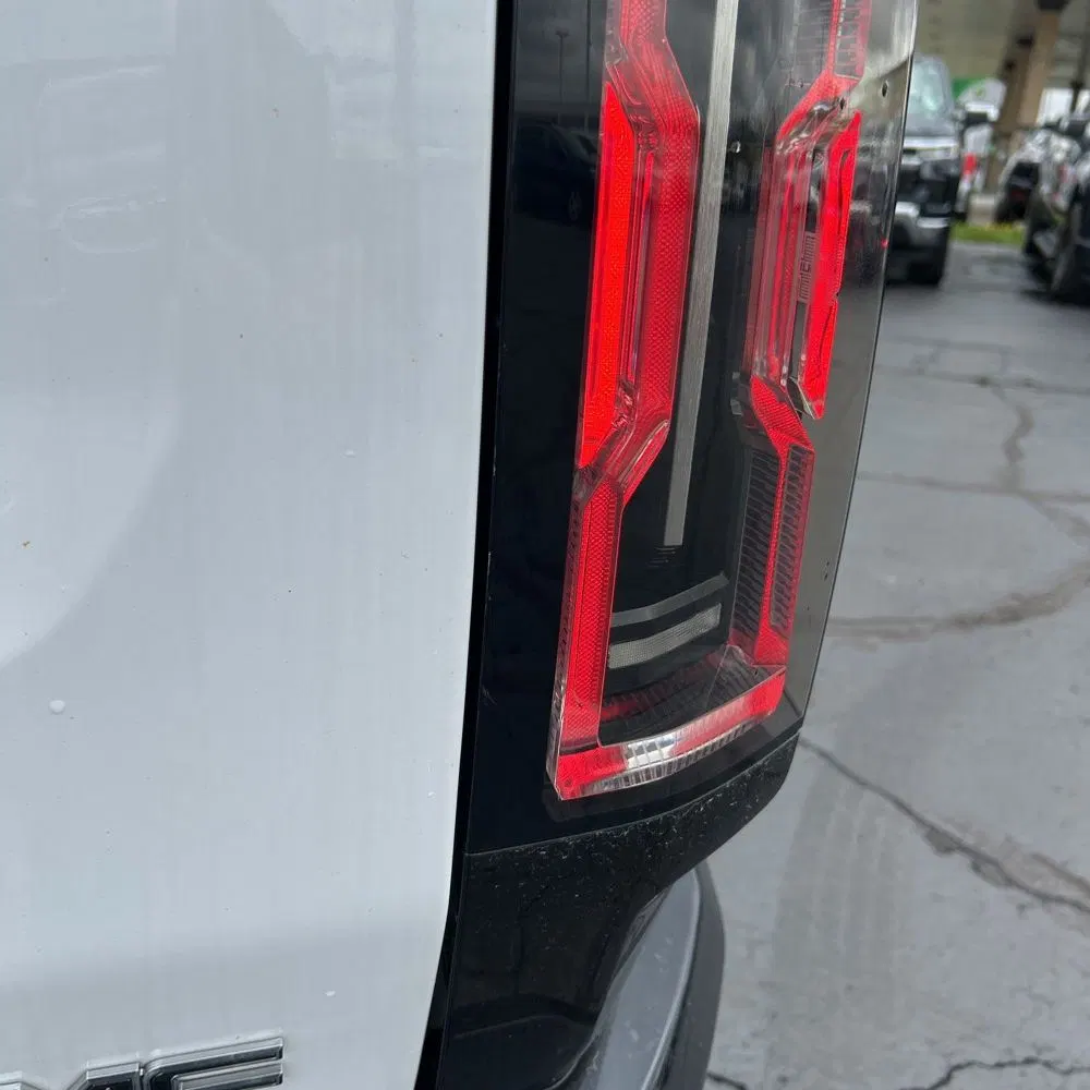 2023 GMC Hummer EV SUT Edition 1