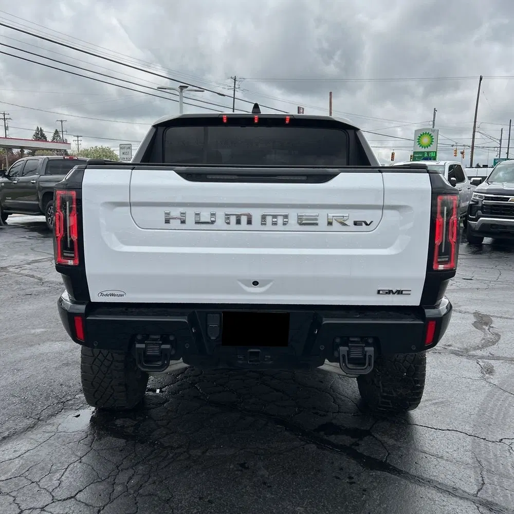 2023 GMC Hummer EV SUT Edition 1