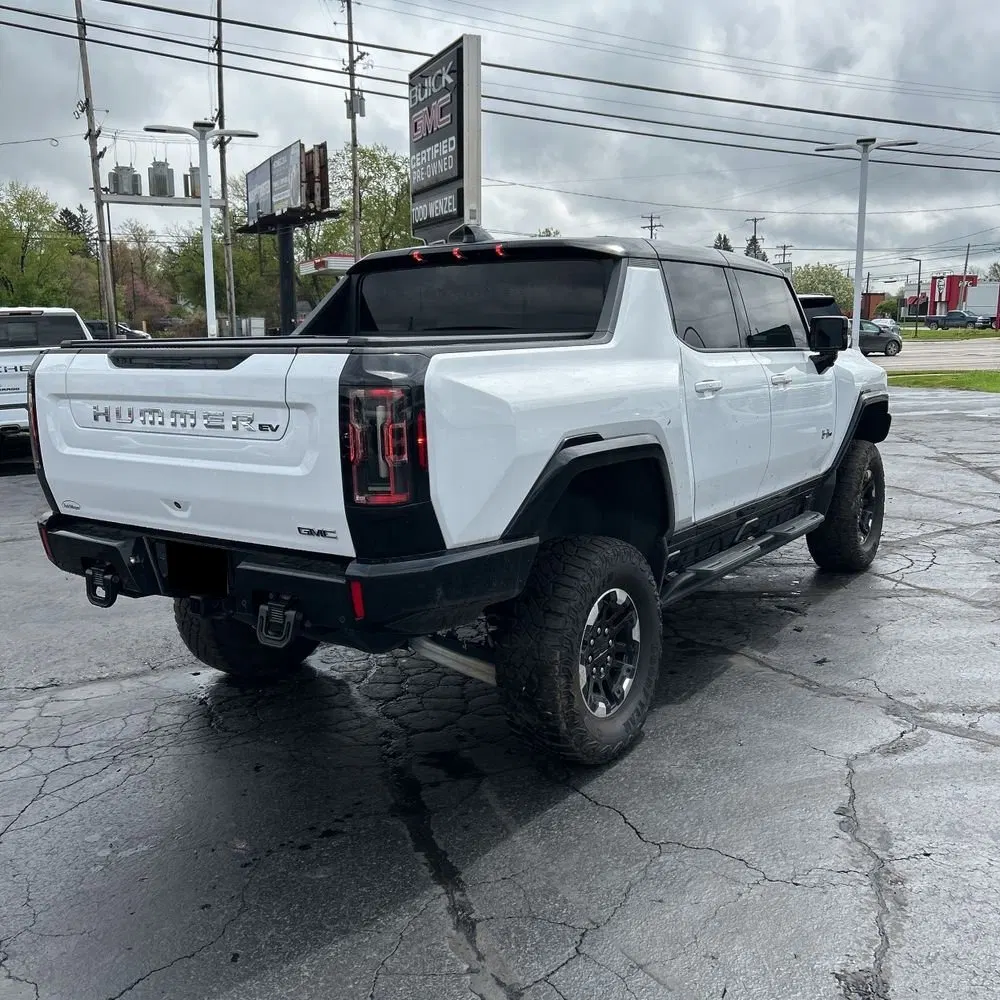 2023 GMC Hummer EV SUT Edition 1