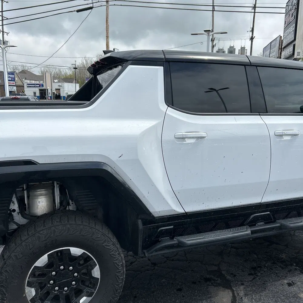 2023 GMC Hummer EV SUT Edition 1