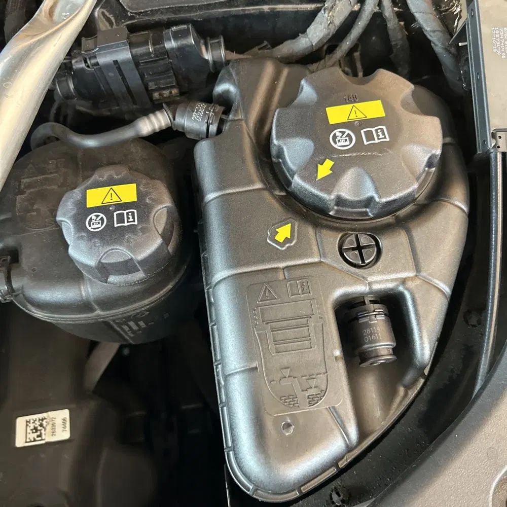2020 BMW 8-Series 840xi