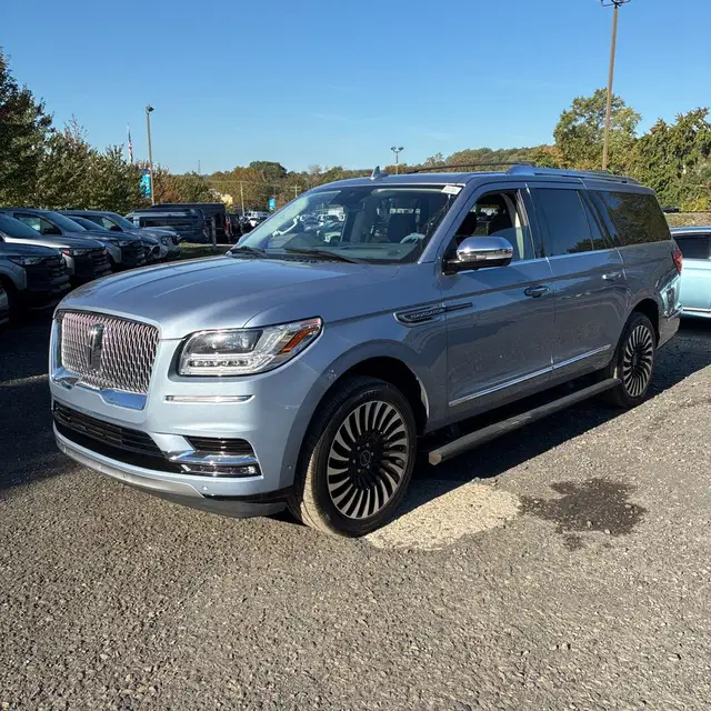 2021 Lincoln Navigator L Black Label