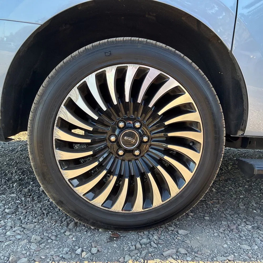 2021 Lincoln Navigator L Black Label