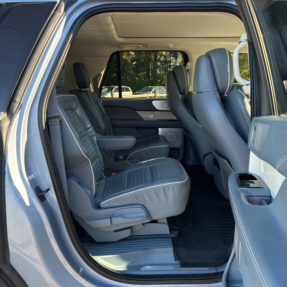 2021 Lincoln Navigator L Black Label