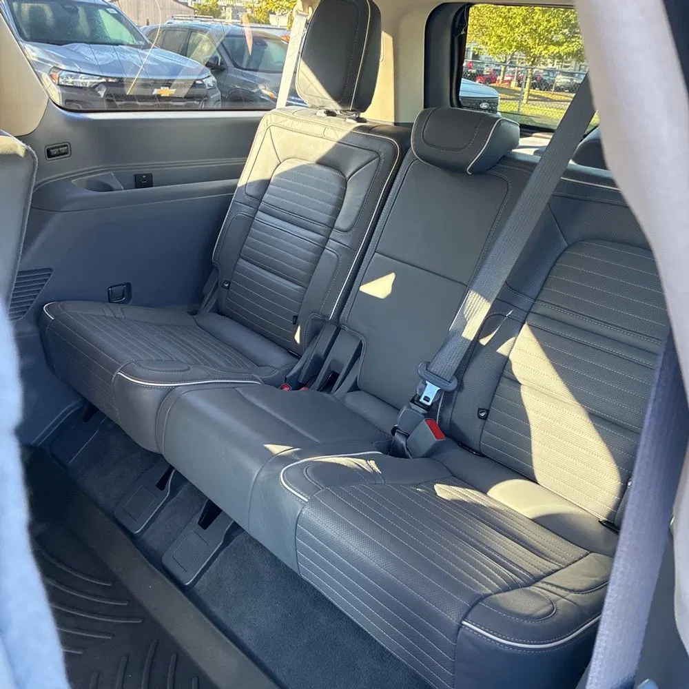 2021 Lincoln Navigator L Black Label