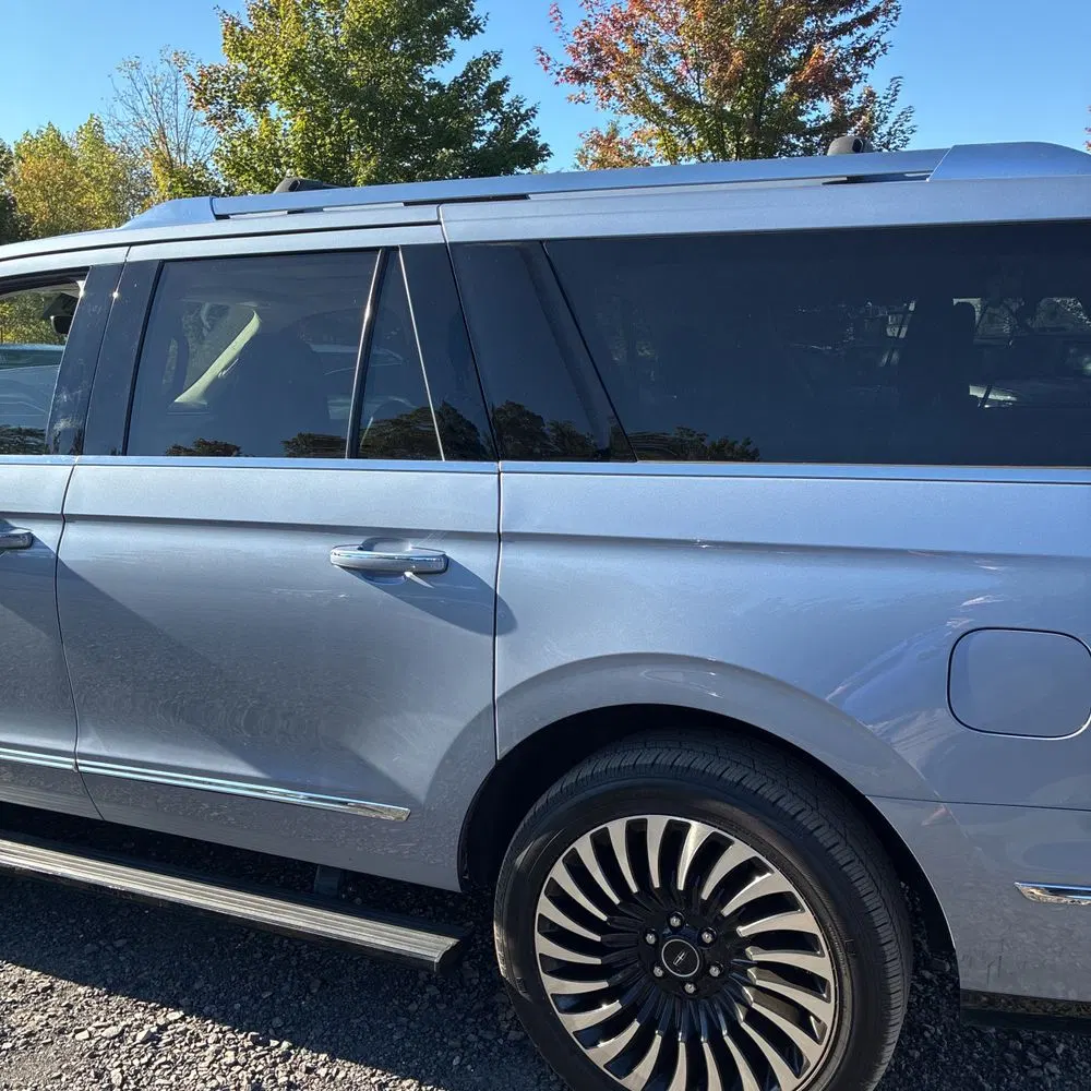 2021 Lincoln Navigator L Black Label