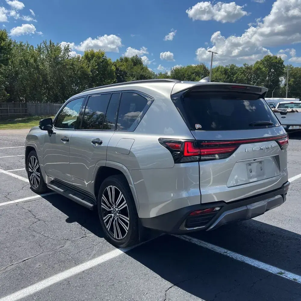 2023 Lexus LX 600 Luxury