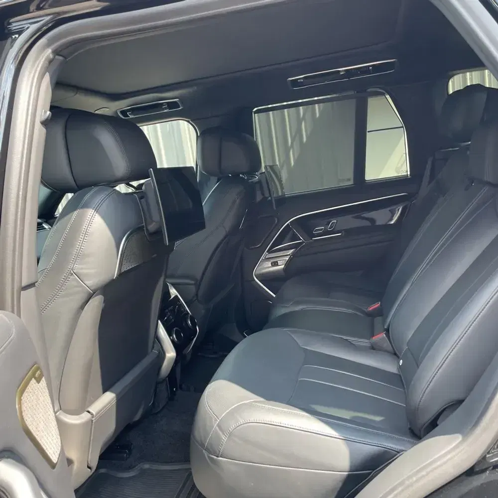 2024 Land Rover Range Rover Autobiography P530