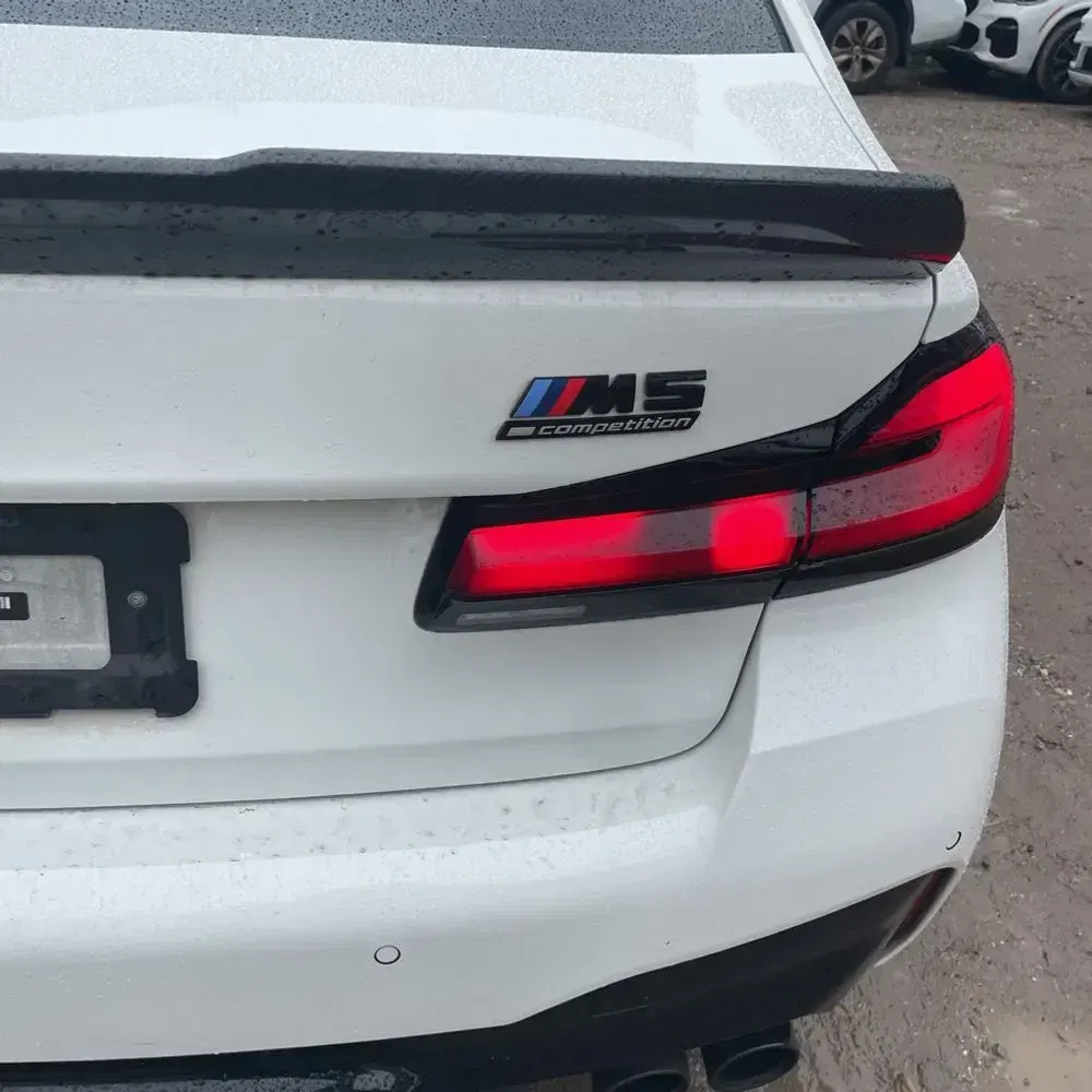 2023 BMW M5