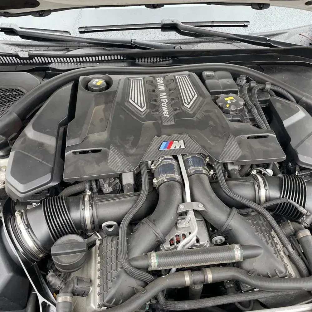 2023 BMW M5