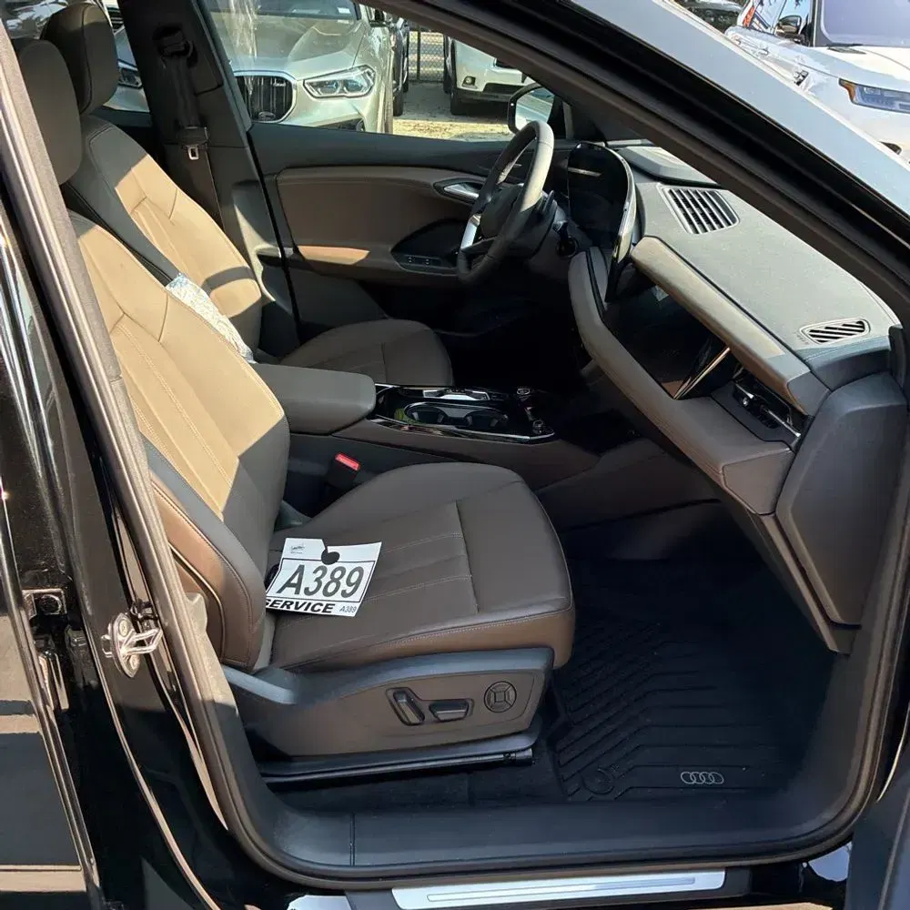 2025 Audi Q6 e-tron Prestige