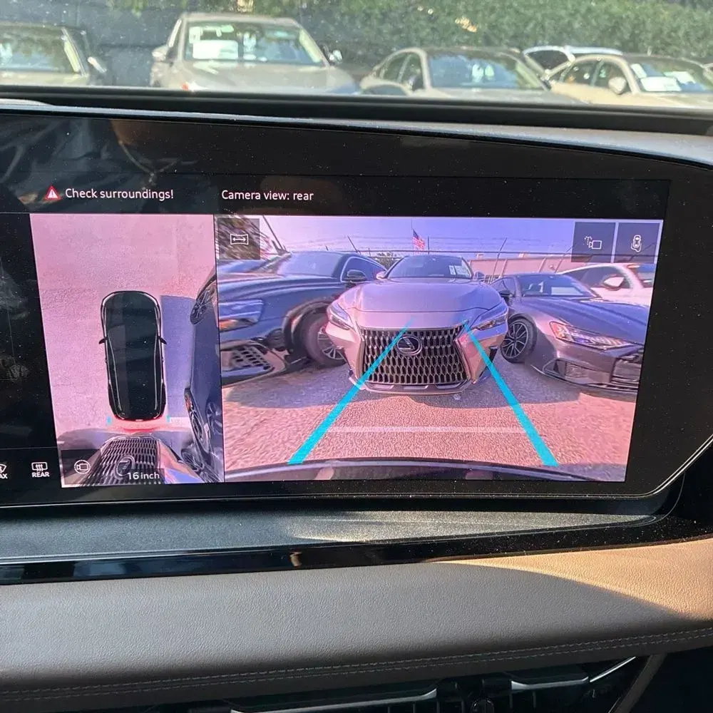 2025 Audi Q6 e-tron Prestige