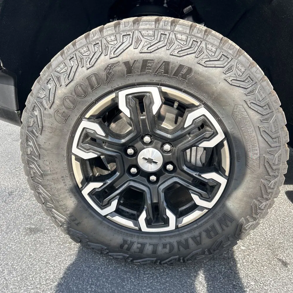 2024 Chevrolet Silverado 1500 ZR2