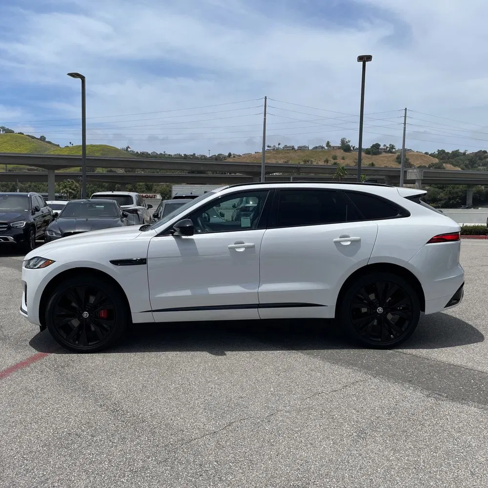 2024 Jaguar F-Pace P400 R-Dynamic S