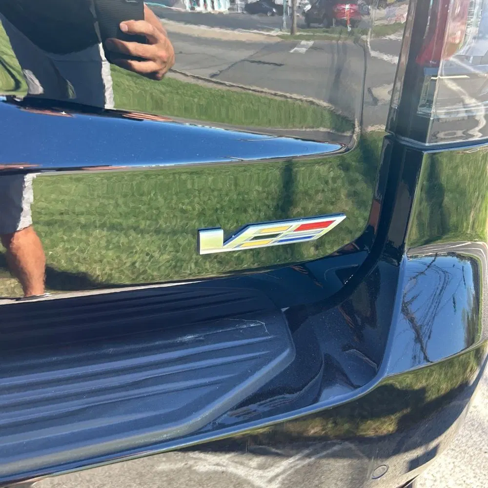 2023 Cadillac Escalade-V ESV Base