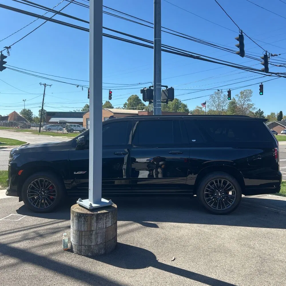 2023 Cadillac Escalade-V ESV Base