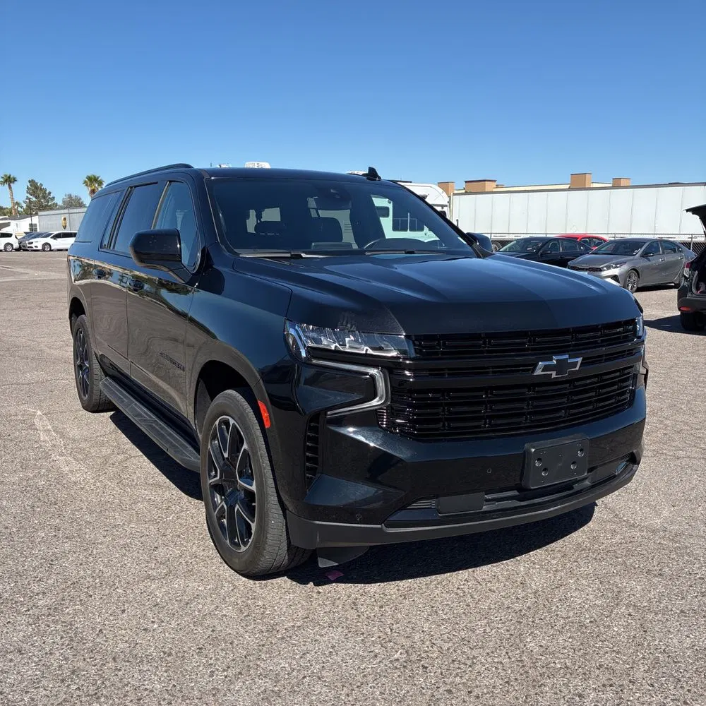 2024 Chevrolet Suburban RST