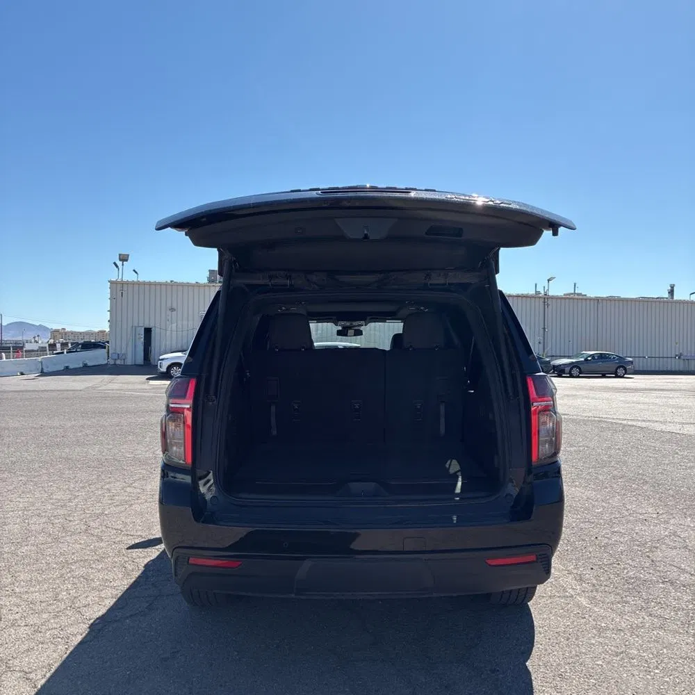 2024 Chevrolet Suburban RST