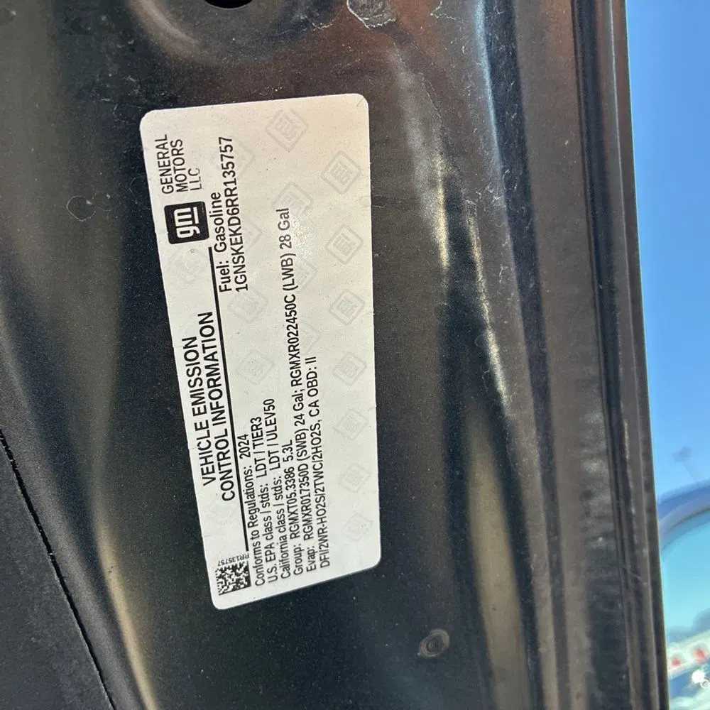 2024 Chevrolet Suburban RST